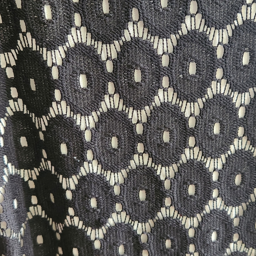 B. SMART DRESS - Picture 3 of 3